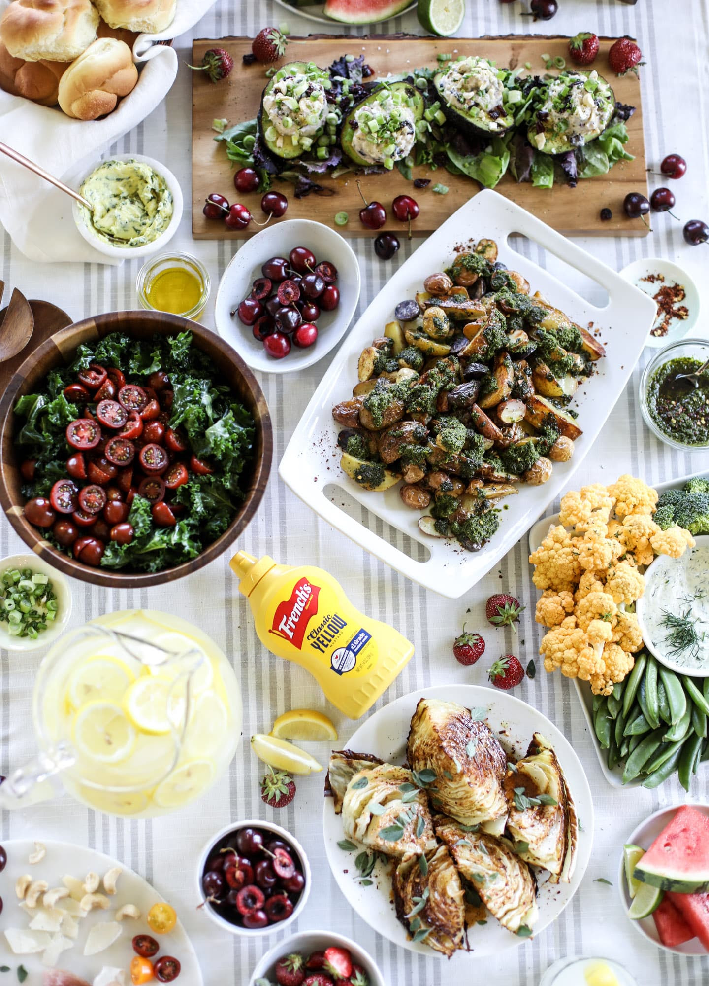 Summer Dinner Party Menu For 4 : 101 Best Summer Picnic Food Ideas Easy Summer Picnic Recipes - Next up on our summer dinner party menu is our friend michele from vintage home designs with our main course of pork tenderloin medallions with peach sauce.