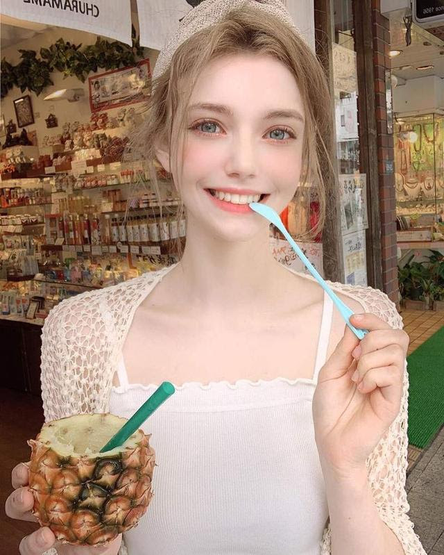 德国 妖精系美少女 美得太不真实了 Chloe
