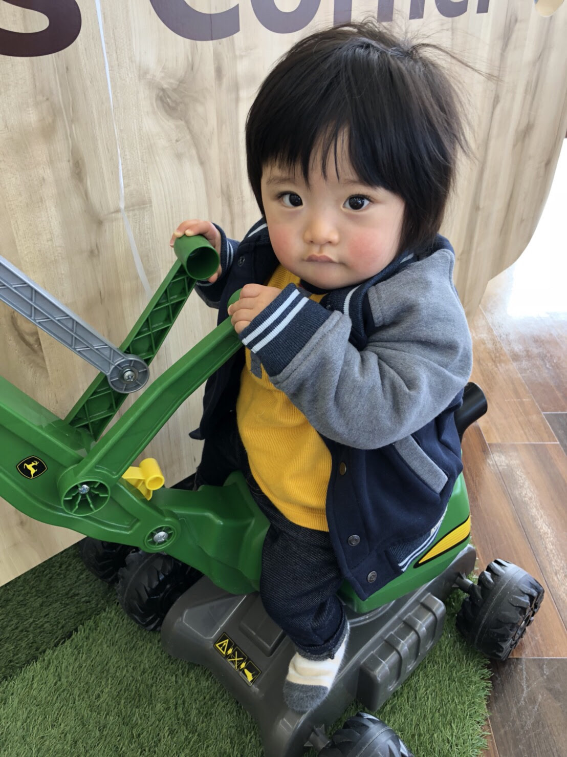 赤ちゃん筆 1歳2ヶ月で人生初のカットをして髪の毛で筆を作った話 カット編 Hair Salon Citrus