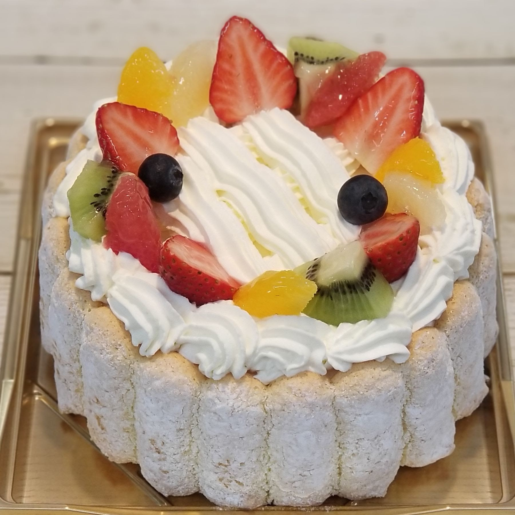 静岡のかわいいケーキ屋さんruban リュバン のバースデーケーキ