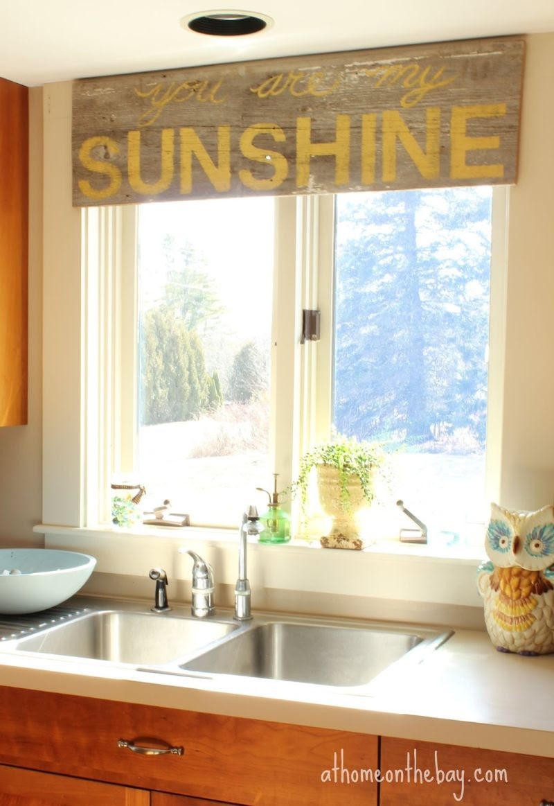 These 20 Kitchen Curtains Will Lighten, Brighten and 