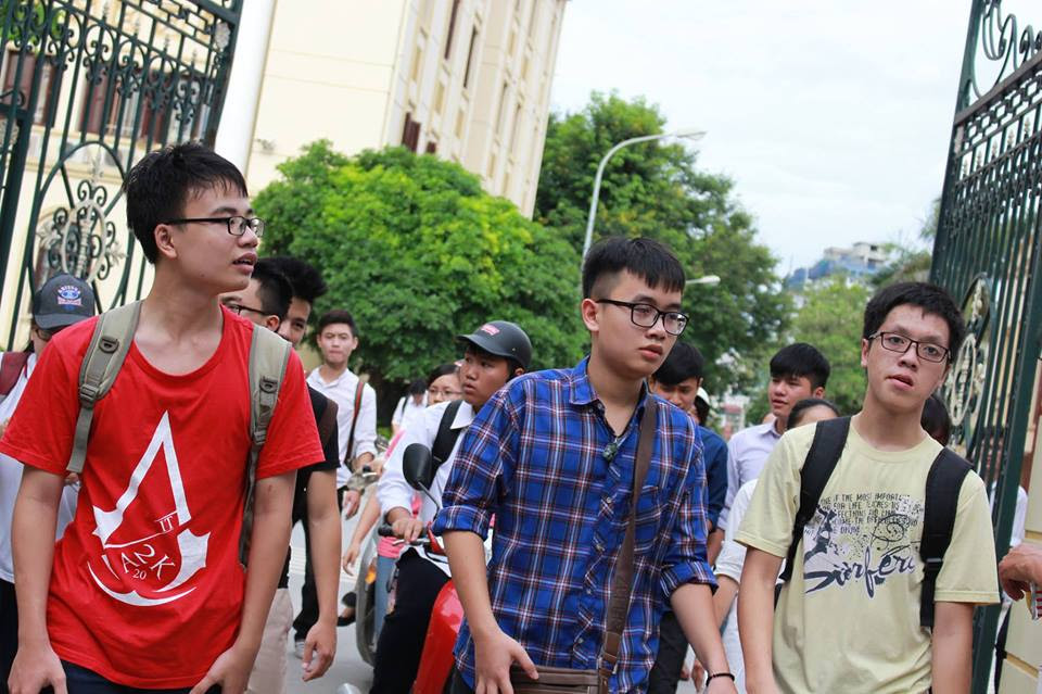 Bộ GD-ĐT hướng dẫn đăng ký xét tuyển trực tuyến - 1