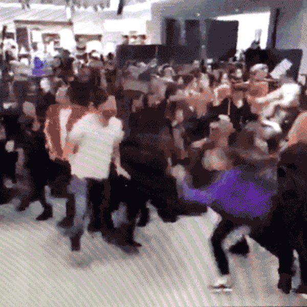 And usually fashion-obsessives are just ~a little~ excited to get their hands on some new thangs.