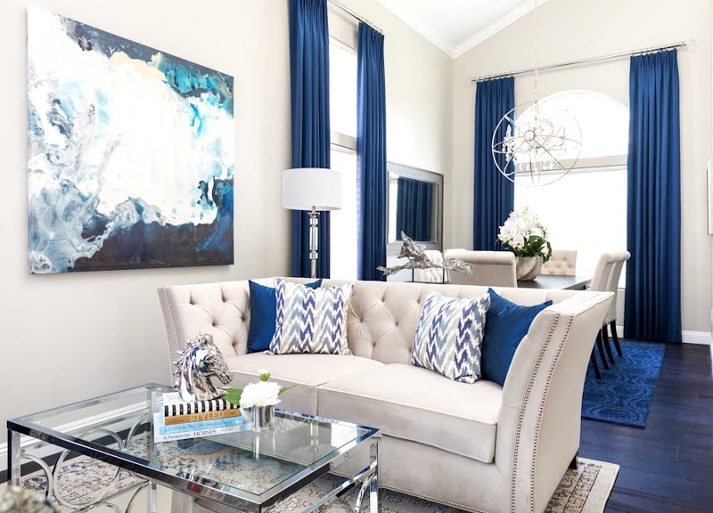 Modern White Living Room Decor