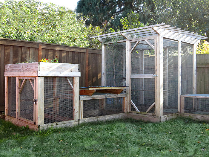 Nate's Cold Weather Chicken Coop from Plans ::: Coop ...