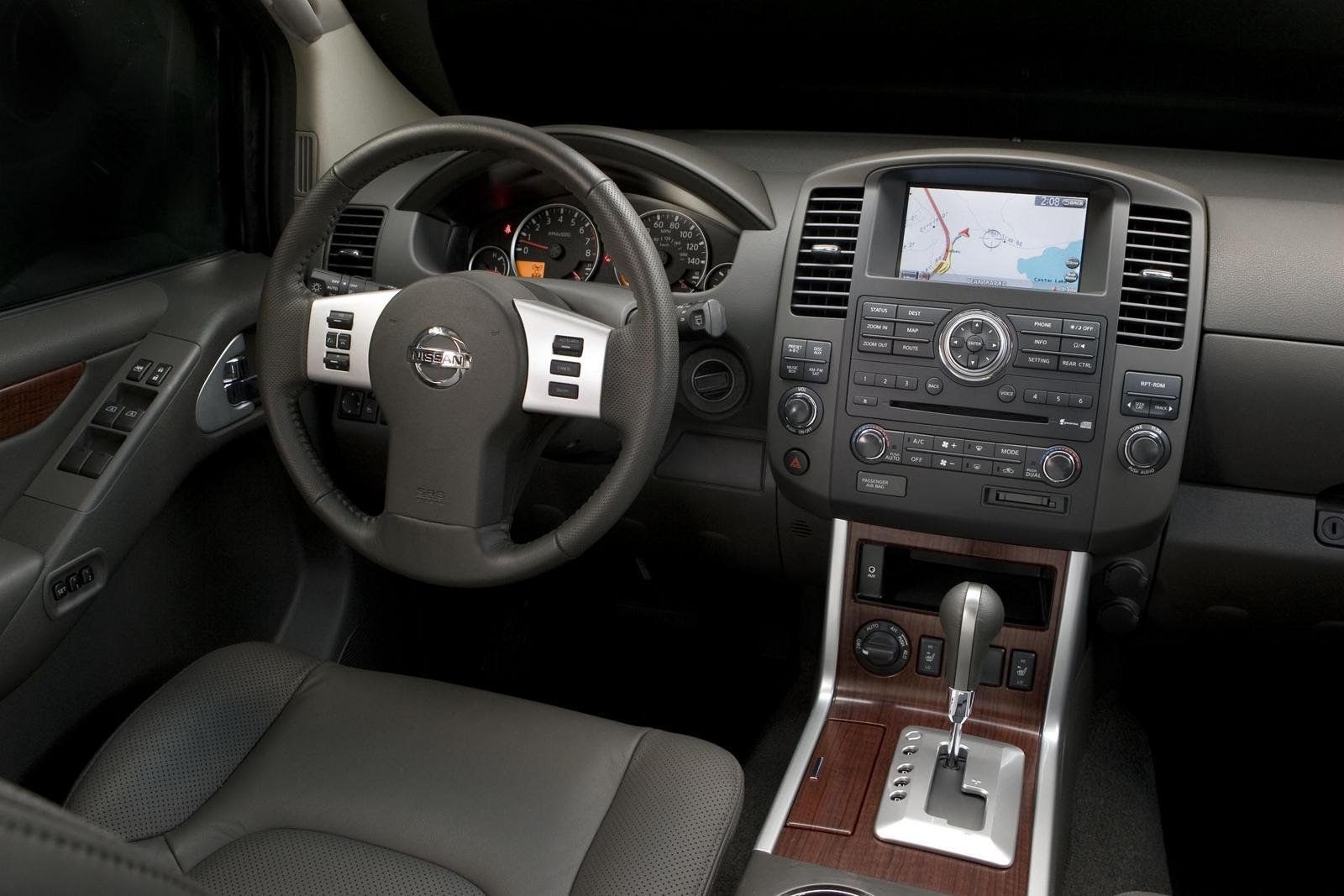 Nissan Pathfinder Cars Gallery