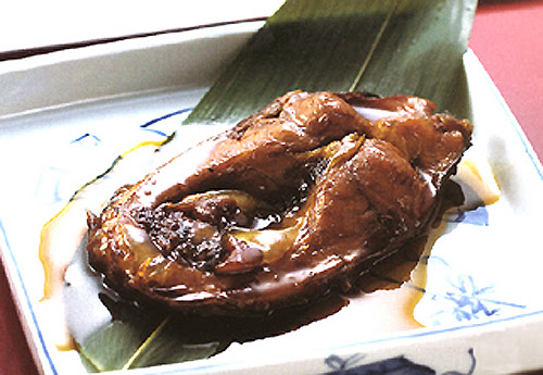 八幡の鯉屋 平栗鯉店 の鯉の甘露煮 唐揚げ 塩焼き あらい うなぎのかば焼き 鮎の塩焼きなど川魚料理のお取り寄せ 全国発送 通信販売