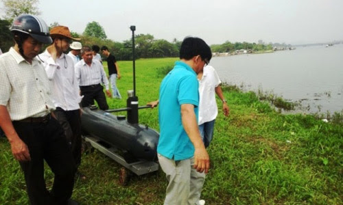 Niềm đam mê chế tạo tàu ngầm không người lái của gã "gàn" xứ Huế - 3