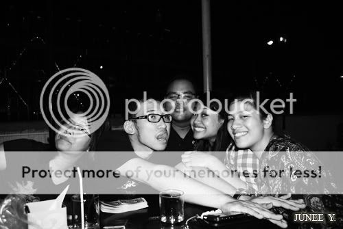 http://i599.photobucket.com/albums/tt74/yjunee/blogger/DSC_0085.jpg?t=1259859391