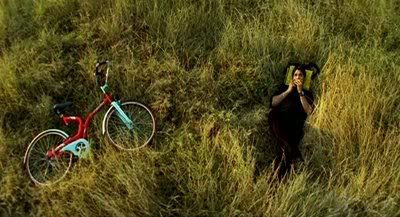 http://i347.photobucket.com/albums/p464/blogspot_images1/Aarya/PDVD_337.jpg