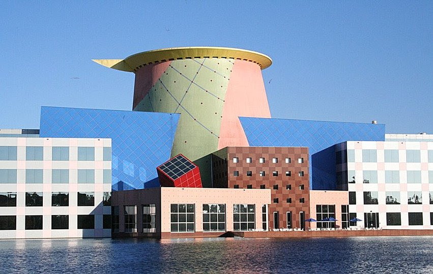 Disney 磯崎新 Team Disney Building Sumally サマリー