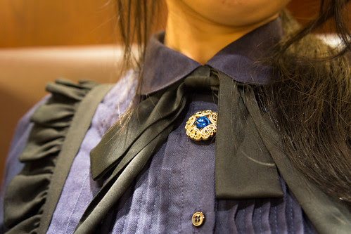 最後秀一下 Pさま的戰利品~ 伸縮自在的鈕扣裝飾! 藍色寶石是最汎用的了~