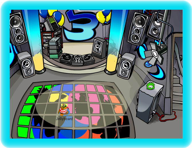 To check out the awesome decorations of the Night Club, click here!