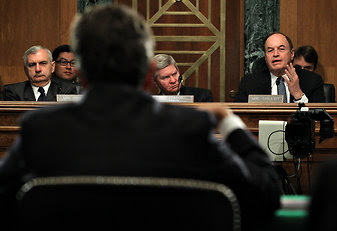 Geithner Faces Senate on Rate-Rigging Scandal