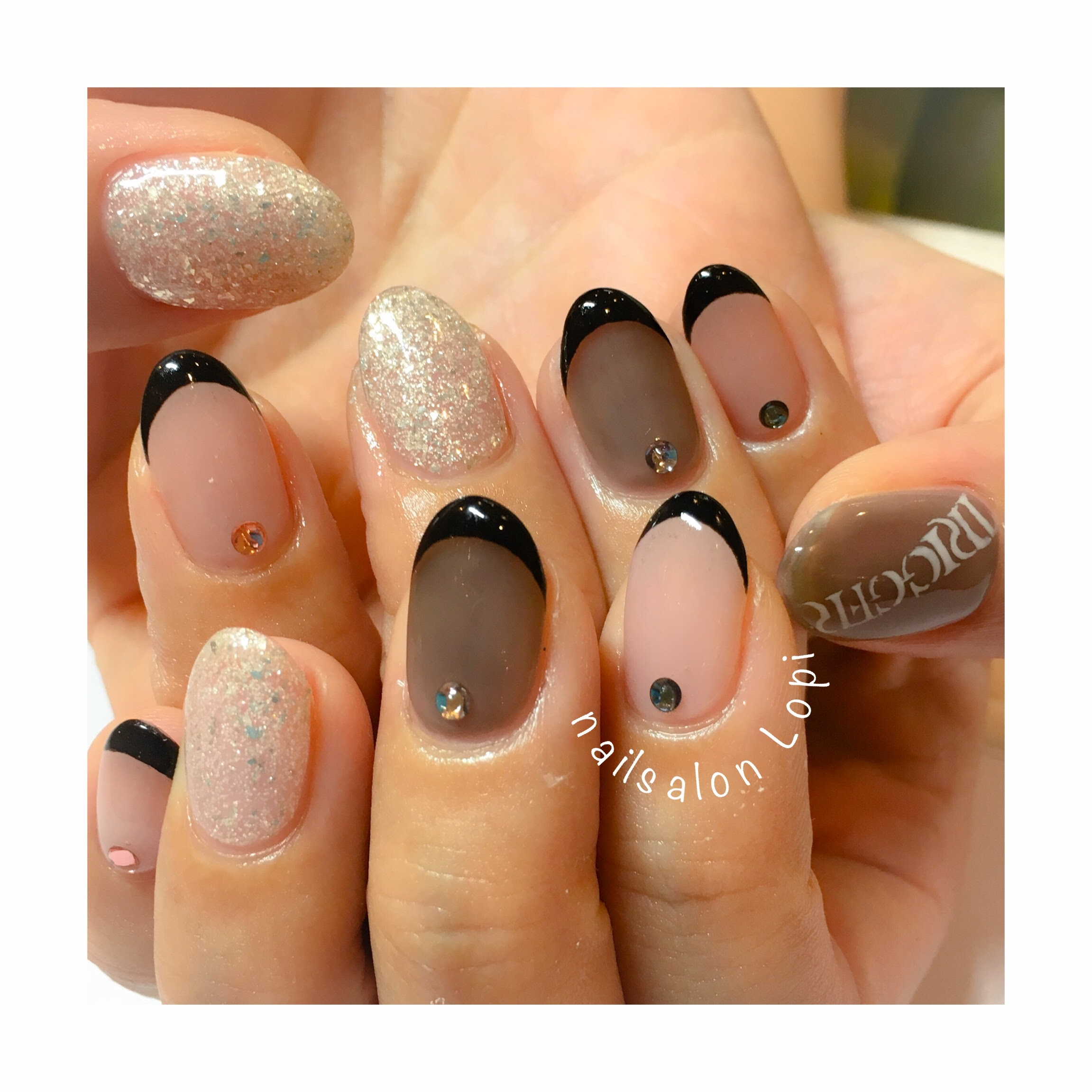 シースルー 黒フレンチ Nailsalon Lopi ロピ センター北駅徒歩3分の完全予約制ネイルサロン
