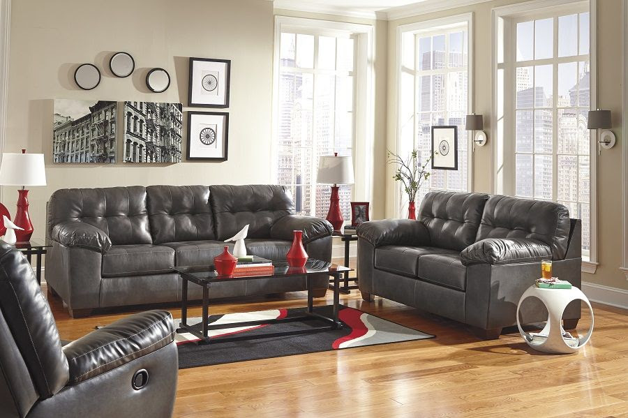 Alliston Collection 20102 Ashley Sofa & Loveseat Set