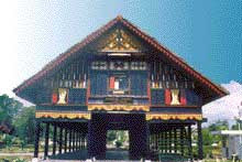 rumoh3-aceh.jpg
