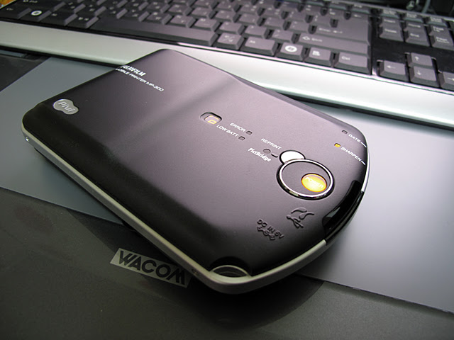 Pivi MP-300 아는사람은 알겠지만 포터블 프린터다.