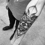 Impressive Black and White Sketch Tattoos-9
