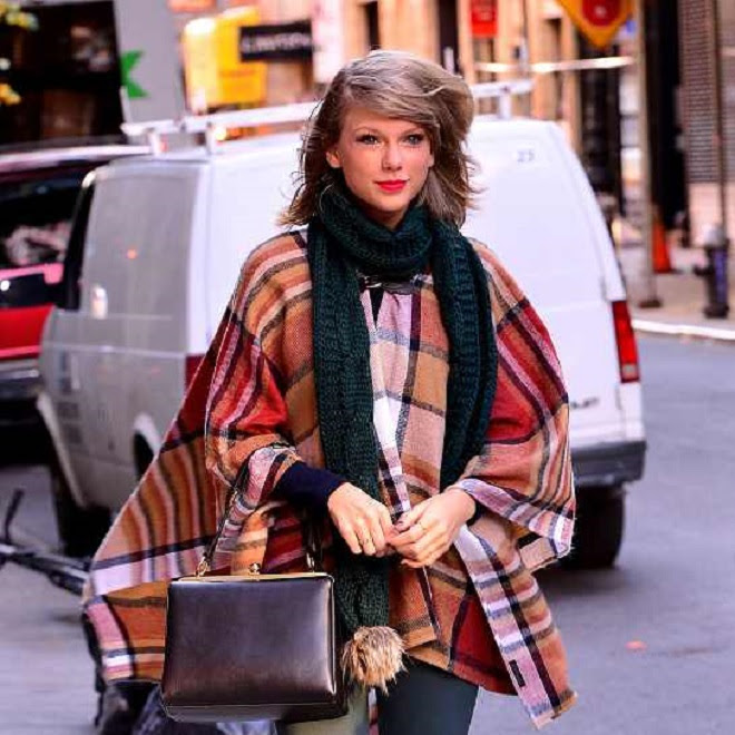 Taylor Swift's fan care package