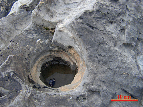Marmita de gigante - Almadén de la Plata (Sevilla, España) - 03