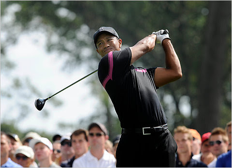 Tiger Woods driving off the tee on No. 16 Thursday at the Barclays.