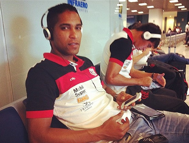 Cleber Santana Flamengo (Foto: Twitter / Alexandre Vidal)