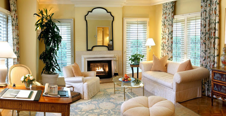 FURNISHED ROOMS