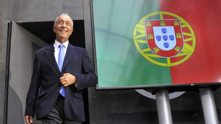 Resultado de imagem para presidente da republica de portugal