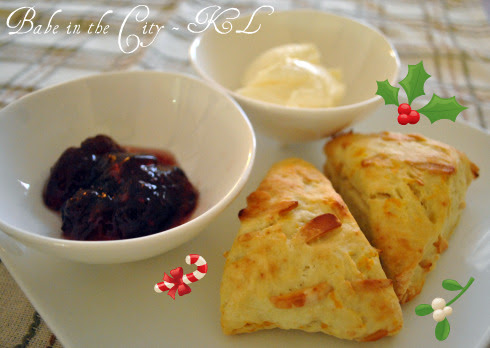Almond and Orange Scones