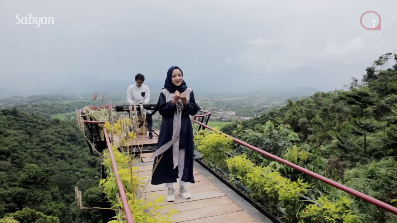 Sabyan Gambus, YouTuber Indonesia yang Tembus Gold Play 