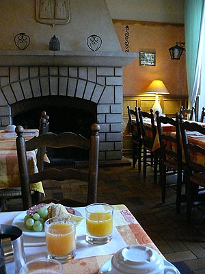 cheminée hotel toppin.jpg