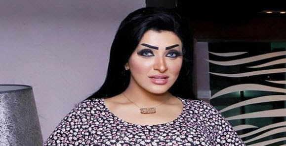 الراقصه برديس السفر مطار القاهره