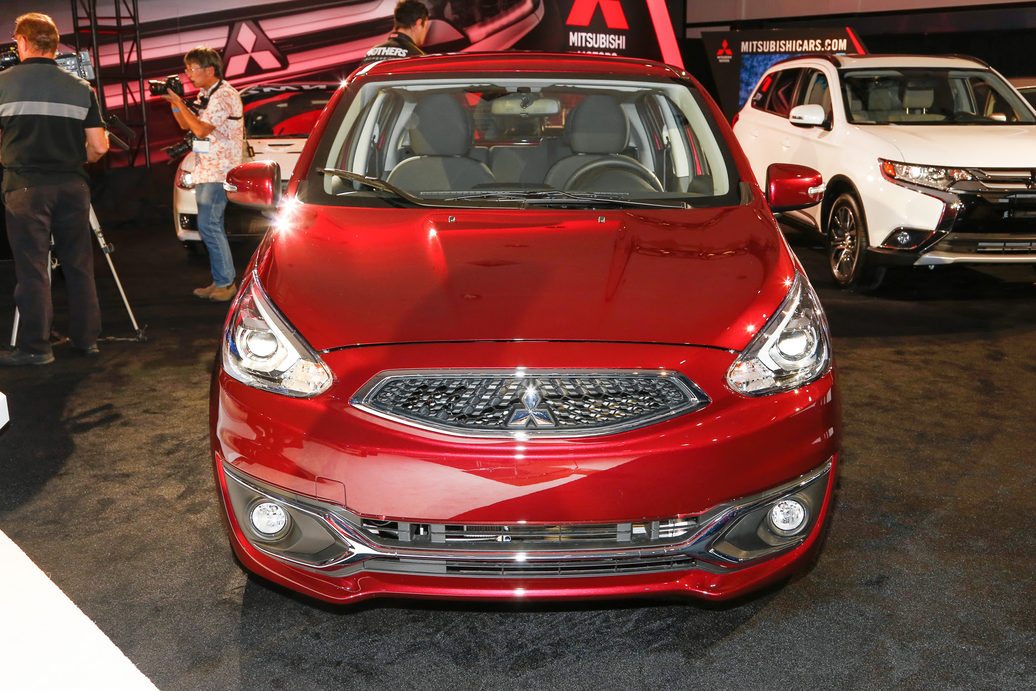 2017 Mitsubishi Mirage GT front end1