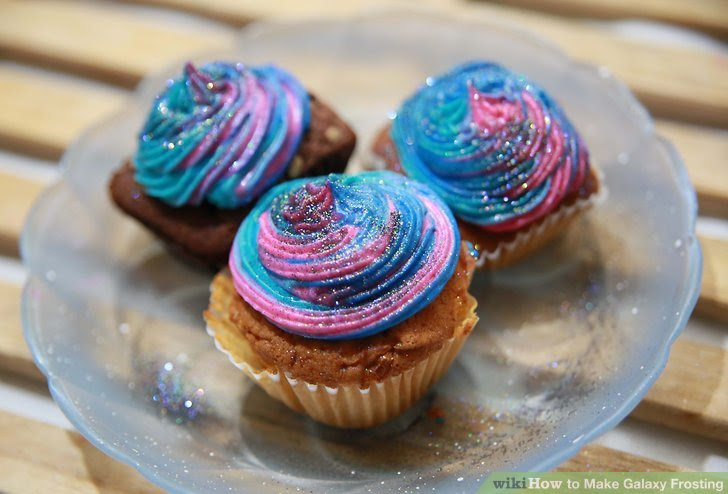 Make Galaxy Frosting Step 7.jpg