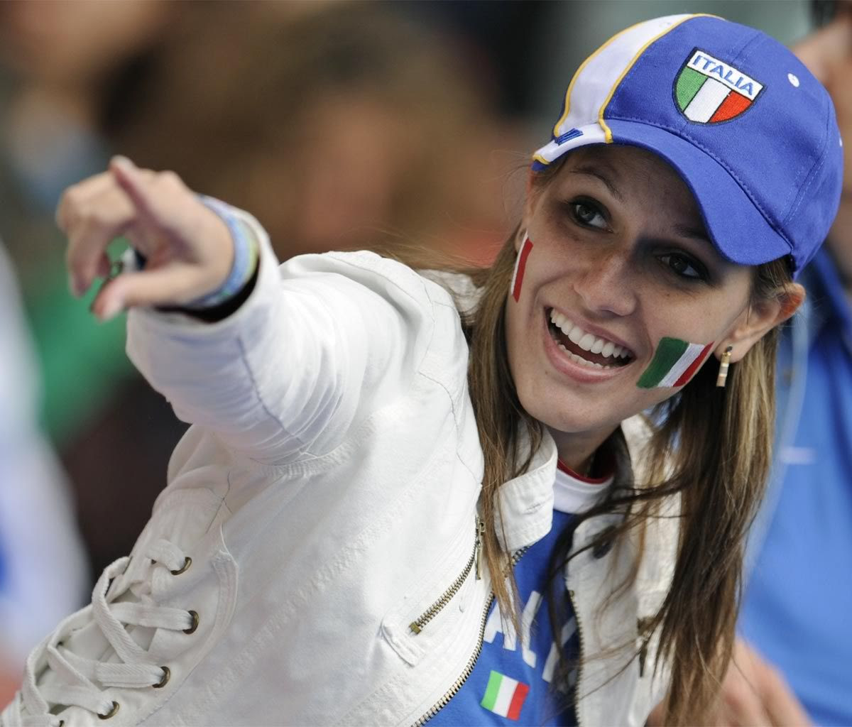 Italy Fan