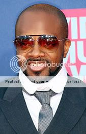 Jermaine Dupri on the red carpet @ the VMA's '08 [image courtesy of Getty images]