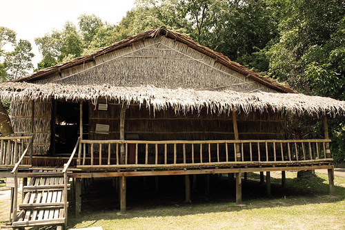 KG BUDAYA MUZIUM SABAH Rumah Suluk KG BUDAYA MUZIUM SABAH Rumah Suluk
