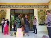 Semangat Merah Putih Korp Brimob Bersama Kapolsek Curahdami Berikan Santunan ke Ponpes Yatim Aszahro