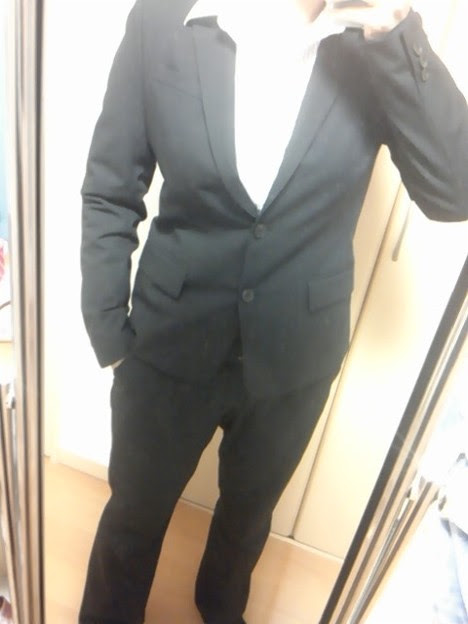 パンツスーツ 短足デブです 写真共有サイト フォト蔵