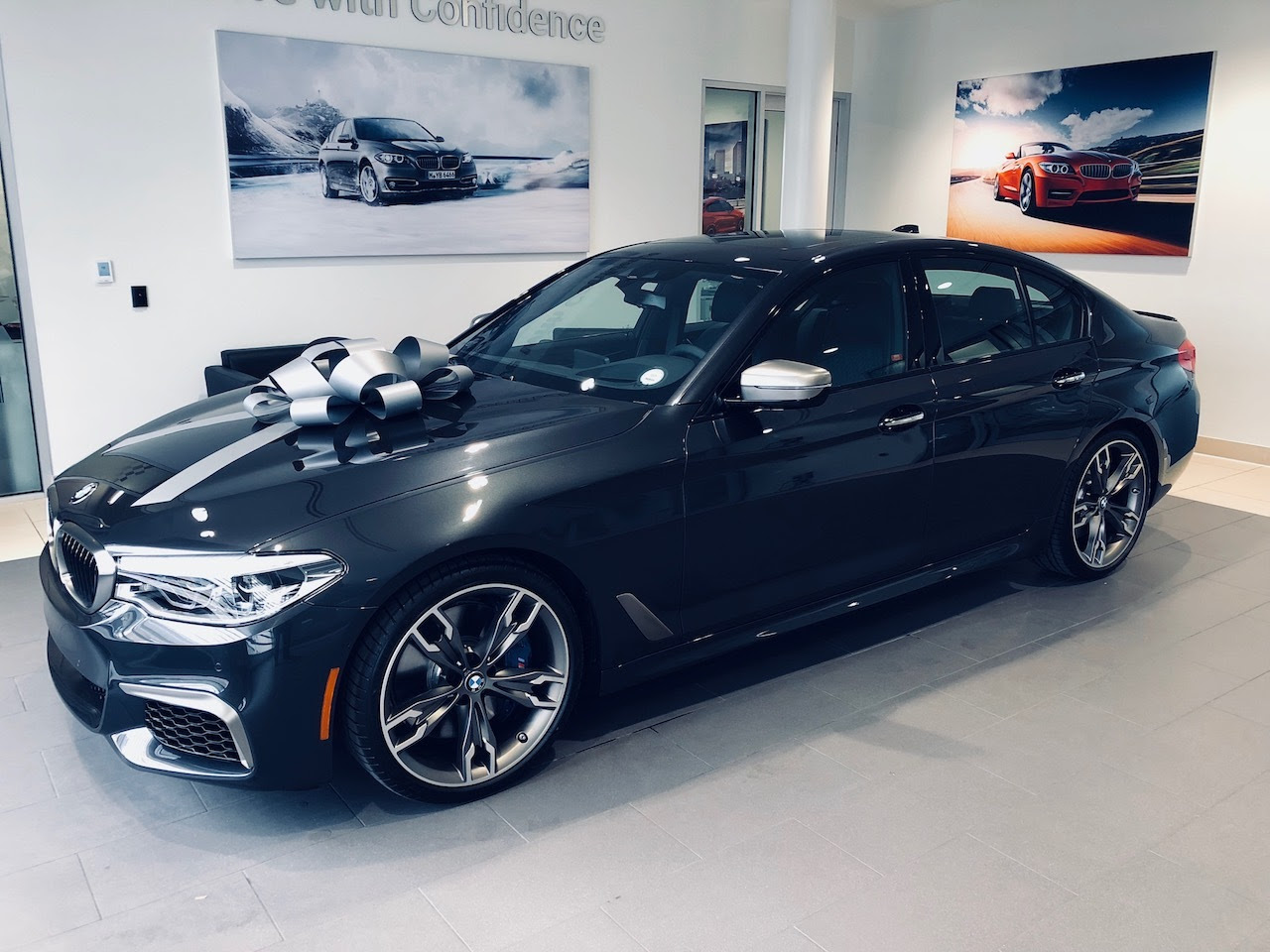 Stock 2018 Bmw M550i Xdrive 1 4 Mile Trap Speeds 0 60 Dragtimes Com