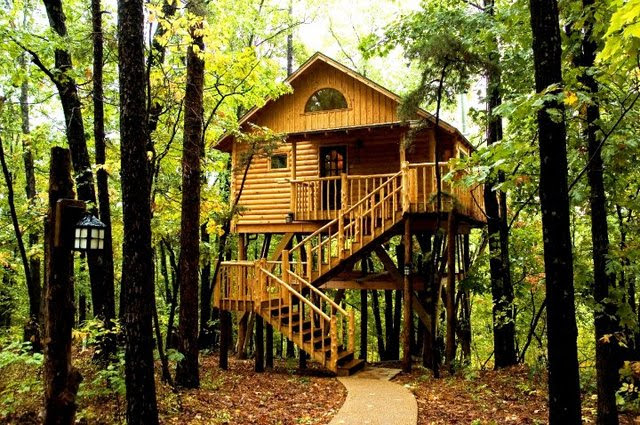 The Original Treehouse Cottages Eureka Springs, AR  Resort Reviews  ResortsandLodges.com