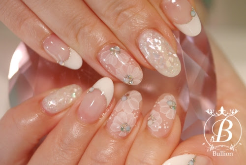 カジュアルネイル 大濠公園 一層残し 上品フラワーアート ネイルサロン ブリオン 大濠公園 Bullion Blog 福岡 大濠公園にあるエレガントな気分になれるネイルサロン Bullion ブリオン