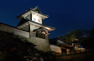 金沢城公園 玉泉院丸庭園ライトアップ 金沢城公園