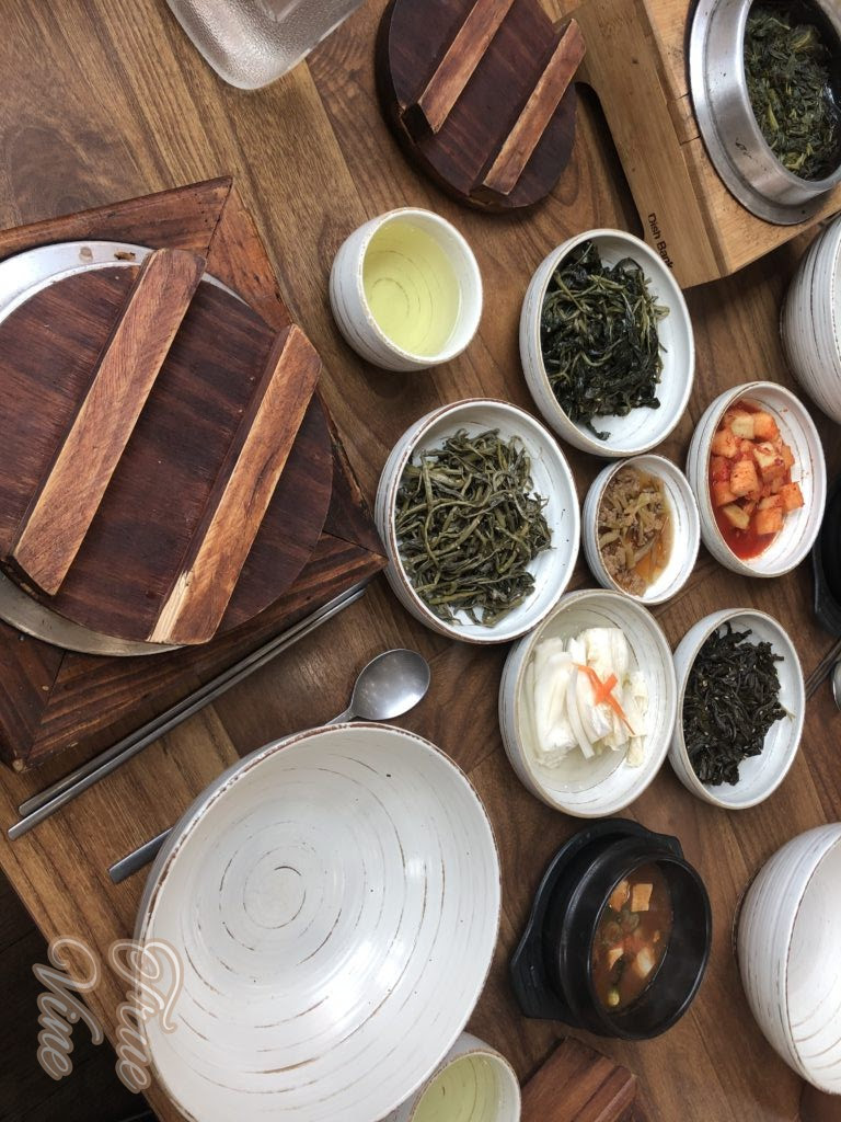韓国の美味しい山菜料理ゴンドゥレトルソッパプ True Vine