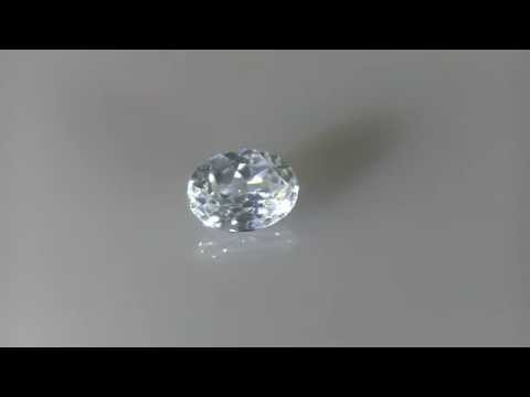 VIDEO : batu natural zircon hue white diamond - www.permatalotus.com wa = 087882132832 bb pin = 888999pl. ...