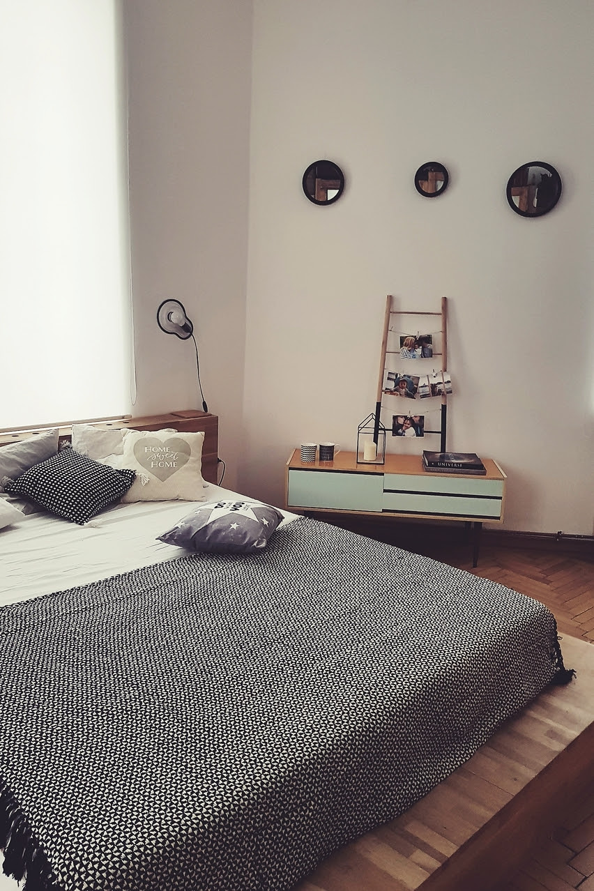 Dana Rogoz O Paturica O Cana De Ceai Fierbinte Si O Casa Calda