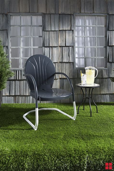 Recoat window:some paints require its application to be within (so many) . Makeover A Rusty Metal Chair With Rust-Oleum Stops Rust