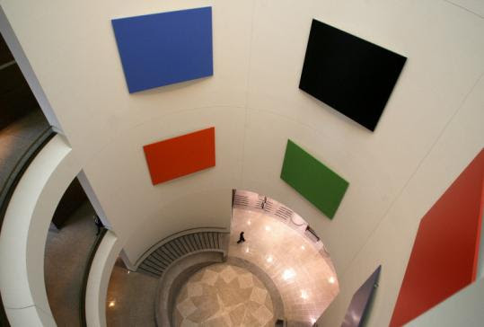 Ellsworth Kelly at the Moakley courthouse, 