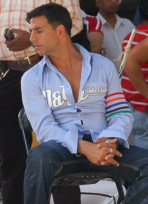 Akshay Kumar on the set of Heyy Babyy (2007)